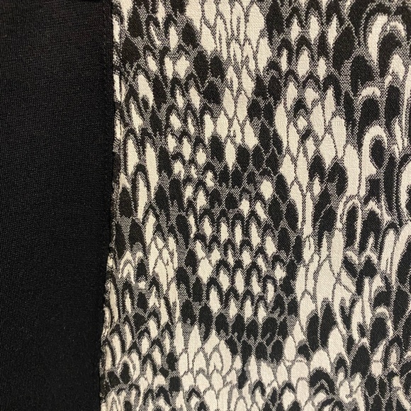 Joe Fresh Black and White Snake Print Skirt - Picture 2 of 4